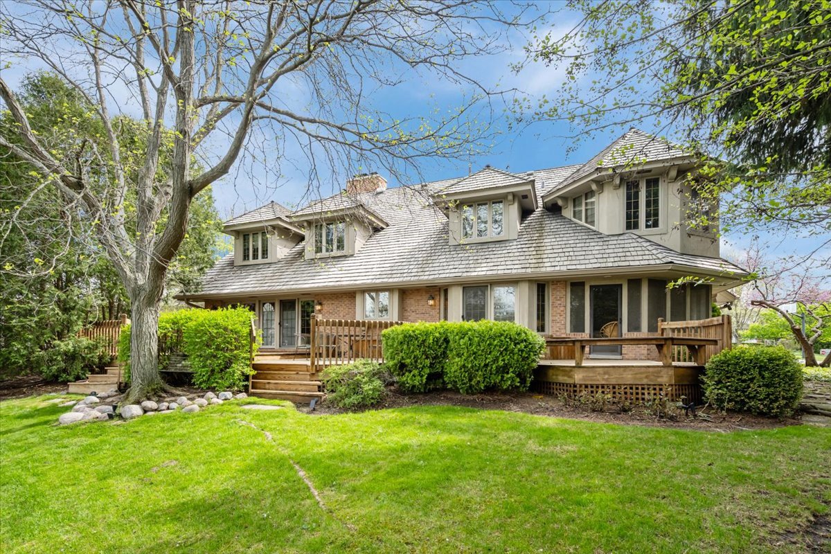 1280 Fiore Drive, Lake Forest, IL 60045