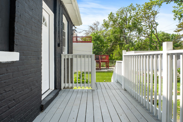 7948 S Colfax Avenue, Chicago, IL 60649