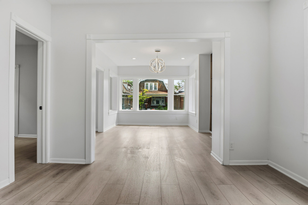 7948 S Colfax Avenue, Chicago, IL 60649