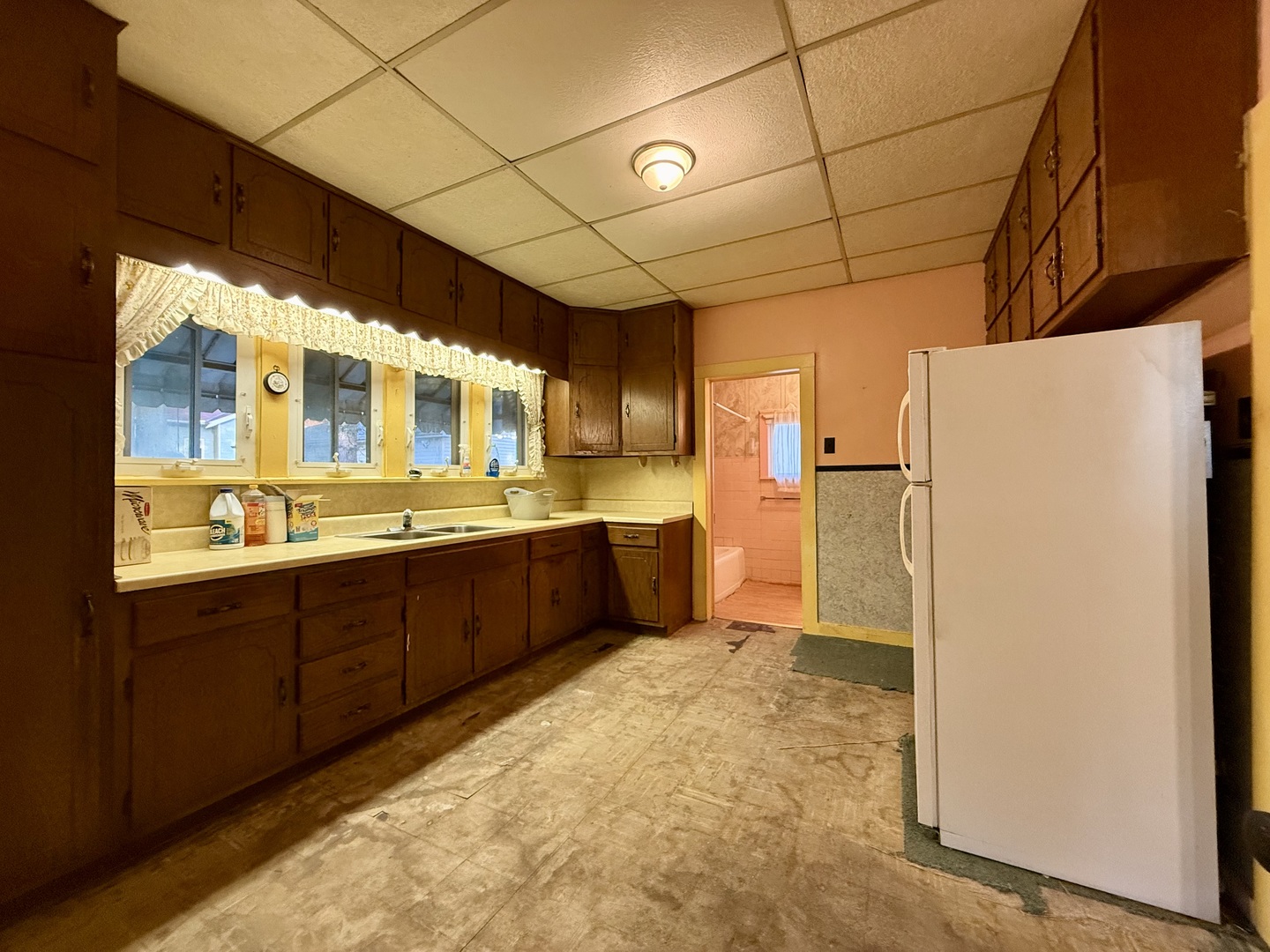 314 S Quincy Street, Clinton, IL 61727