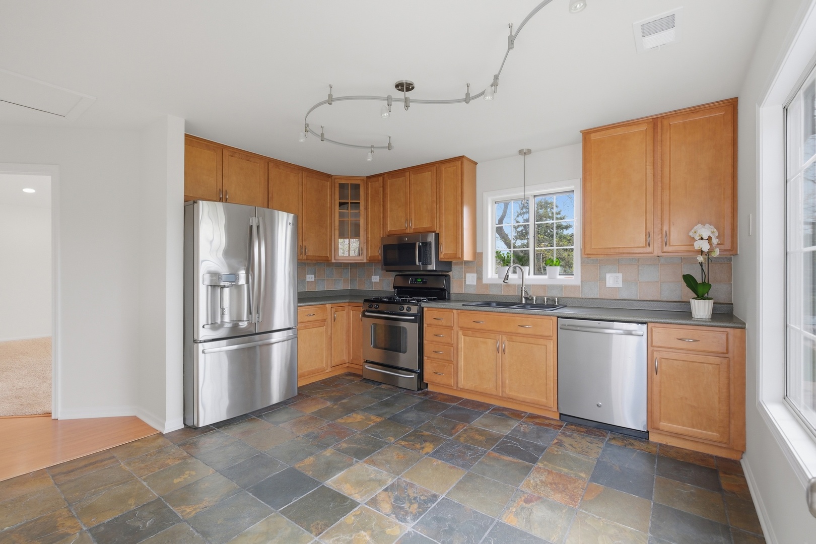 1312 E Evergreen Drive #2, Palatine, IL 60074