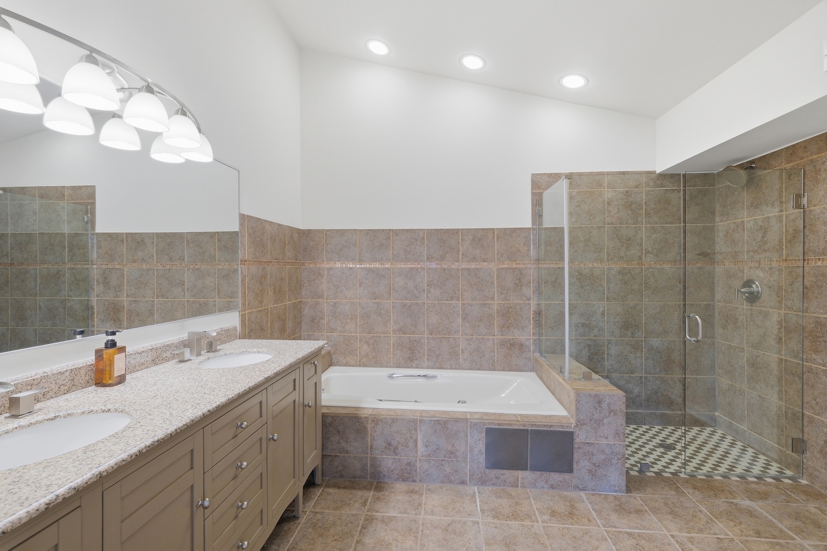 1312 E Evergreen Drive #2, Palatine, IL 60074