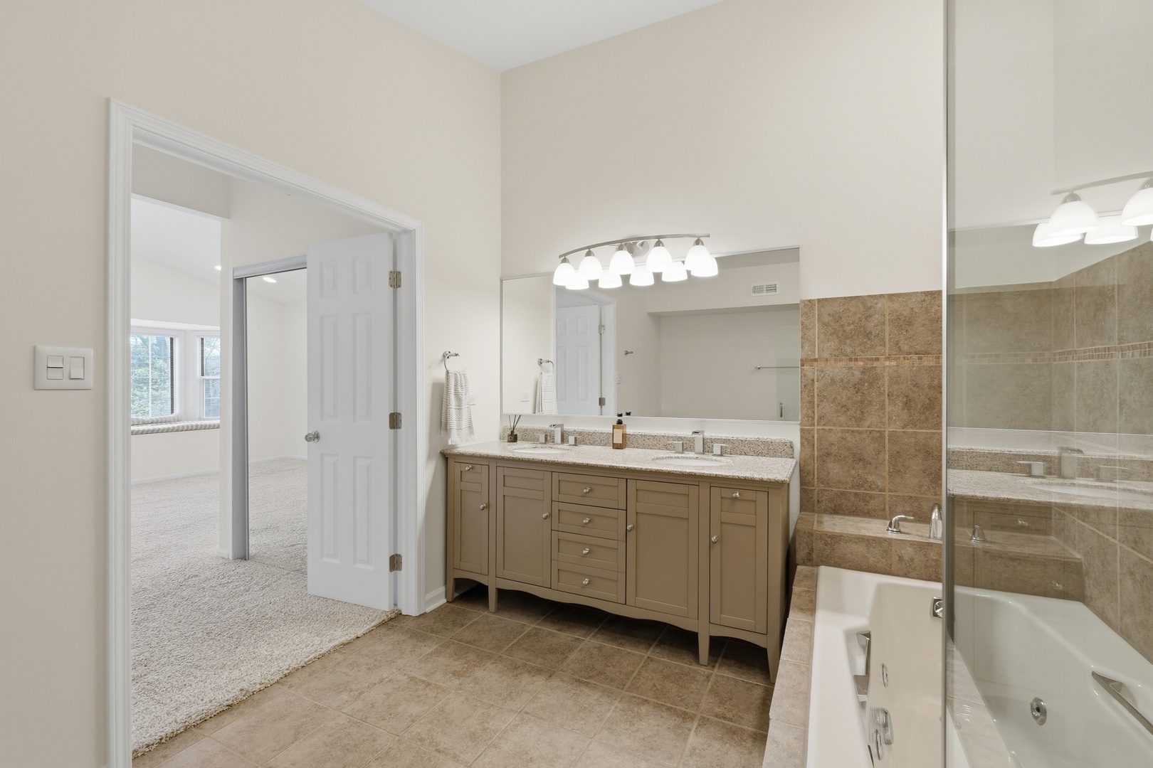 1312 E Evergreen Drive #2, Palatine, IL 60074