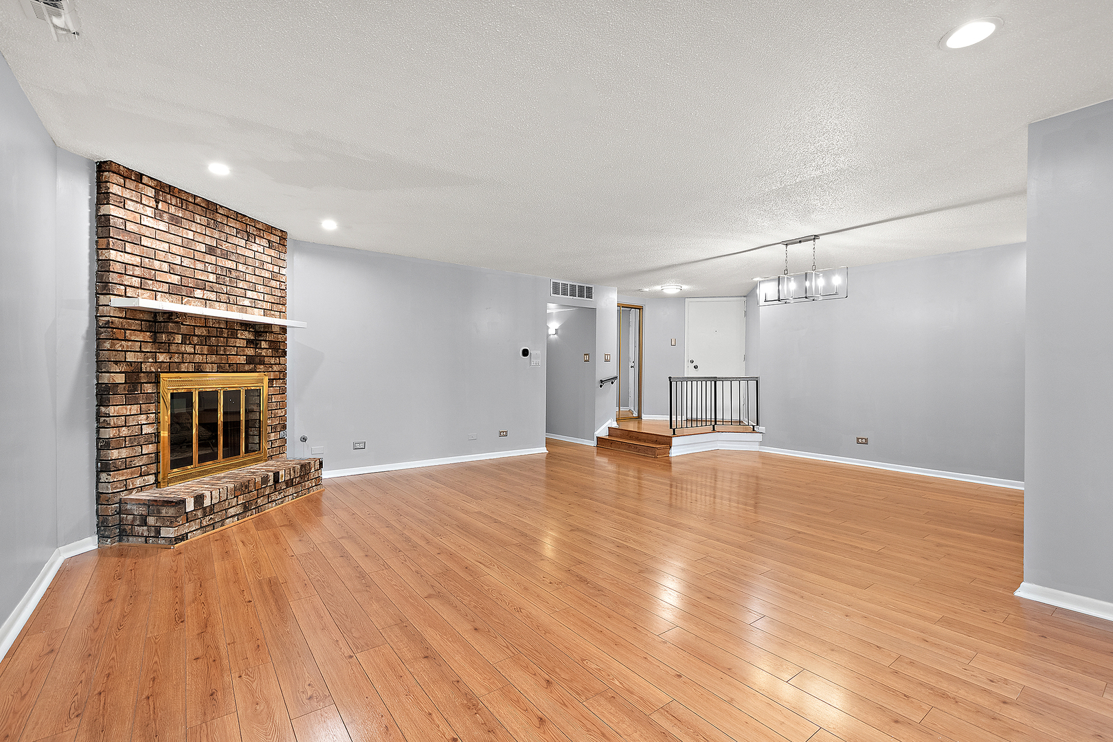 7812 W Golf Drive #2A, Palos Heights, IL 60463