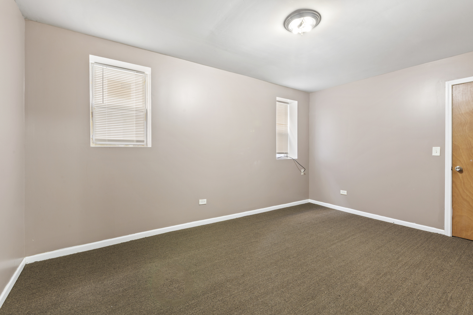 323 Memorial Drive #1, Calumet City, IL 60409