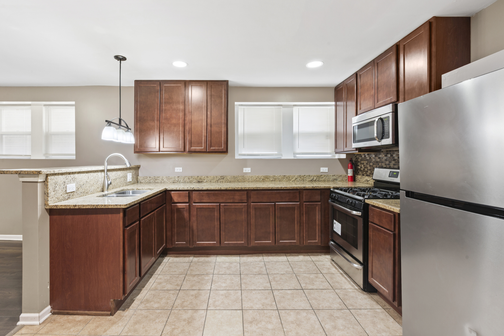 323 Memorial Drive #1, Calumet City, IL 60409