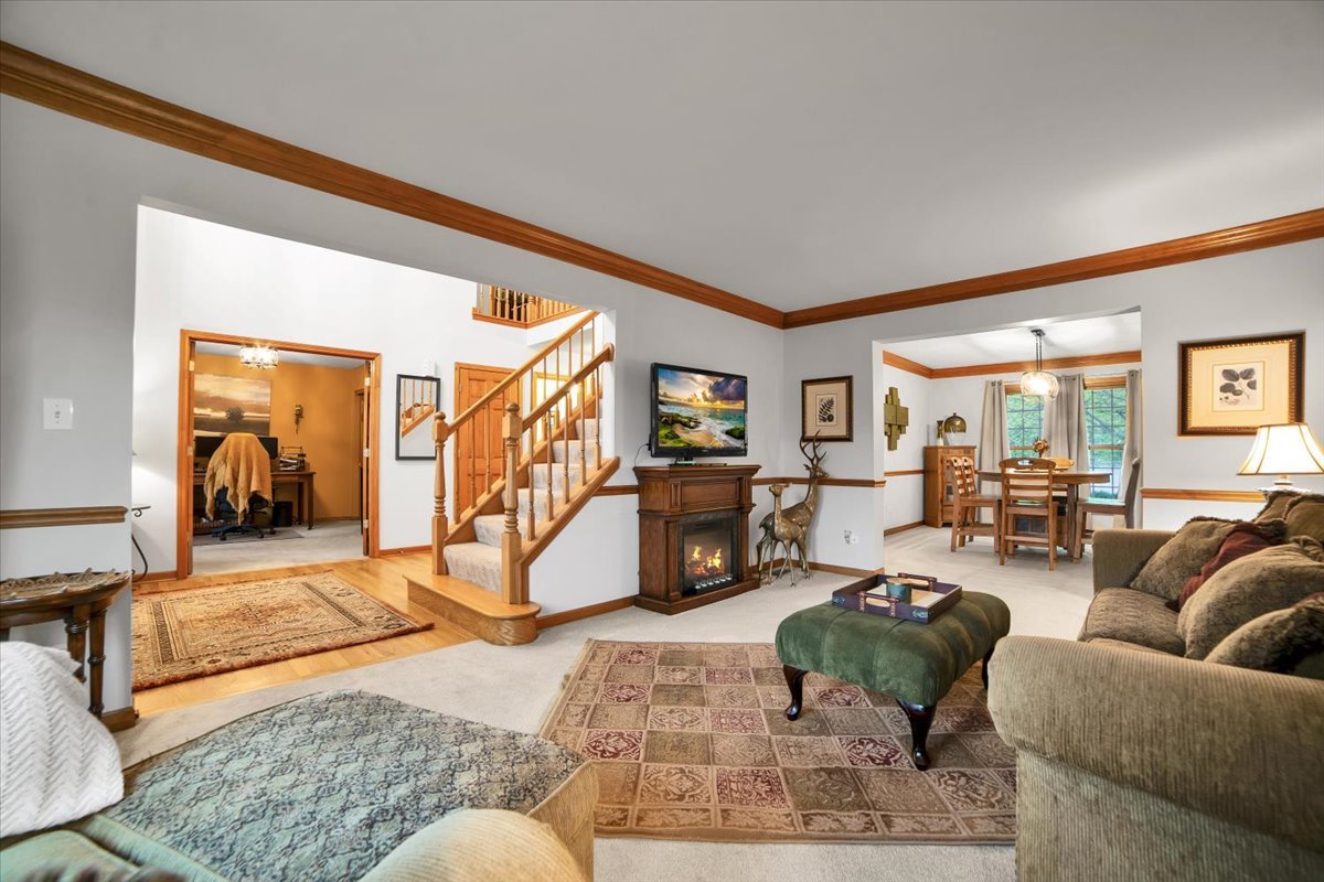 2217 Stonehaven Drive, Plainfield, IL 60586