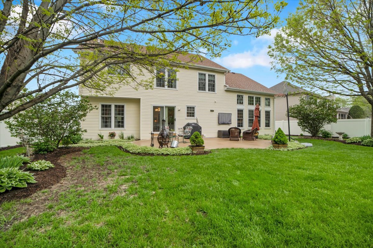 2217 Stonehaven Drive, Plainfield, IL 60586
