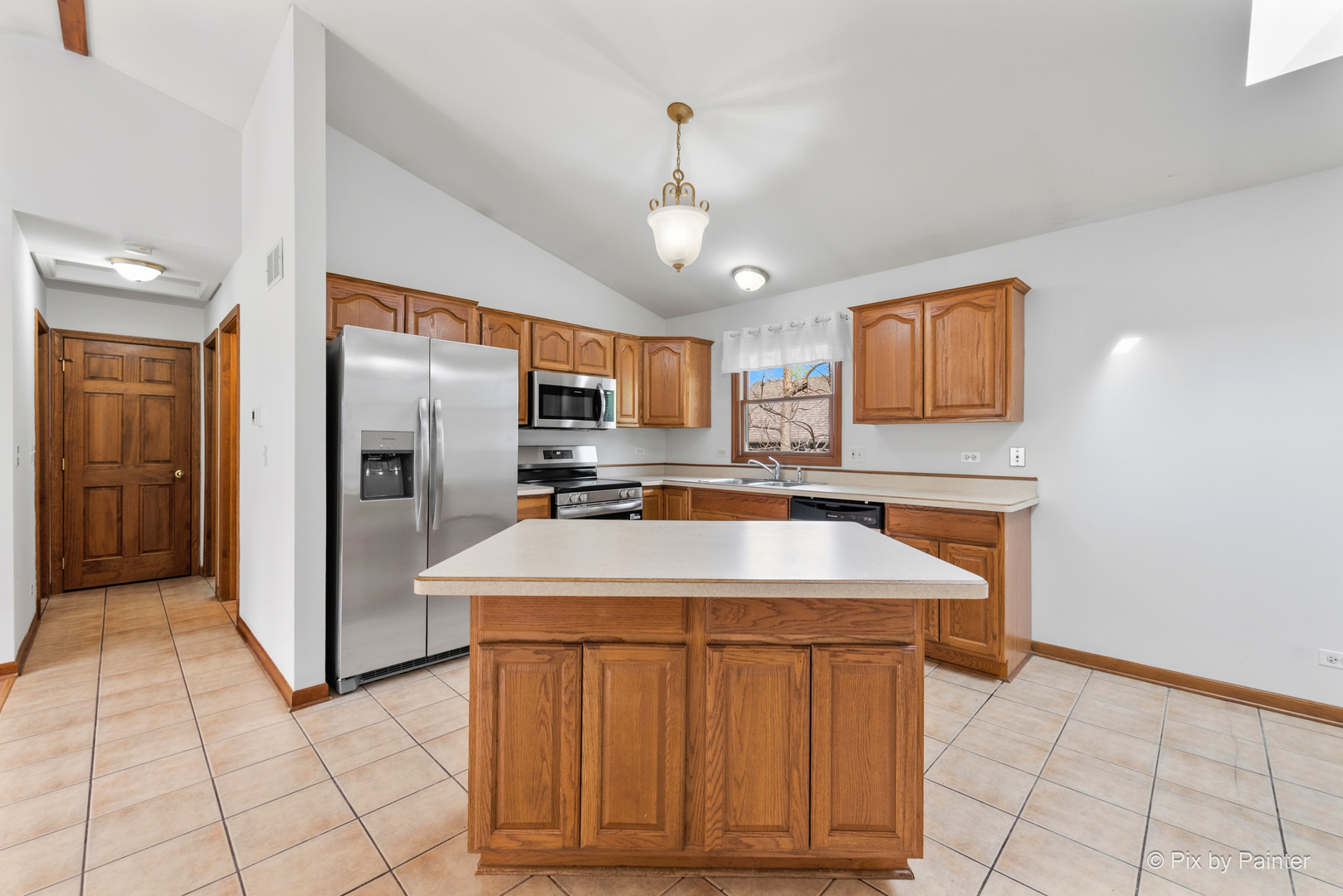 5214 PARKVIEW Drive, Mccullom Lake, IL 60050