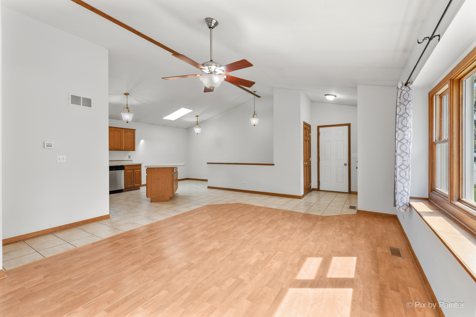 5214 PARKVIEW Drive, Mccullom Lake, IL 60050