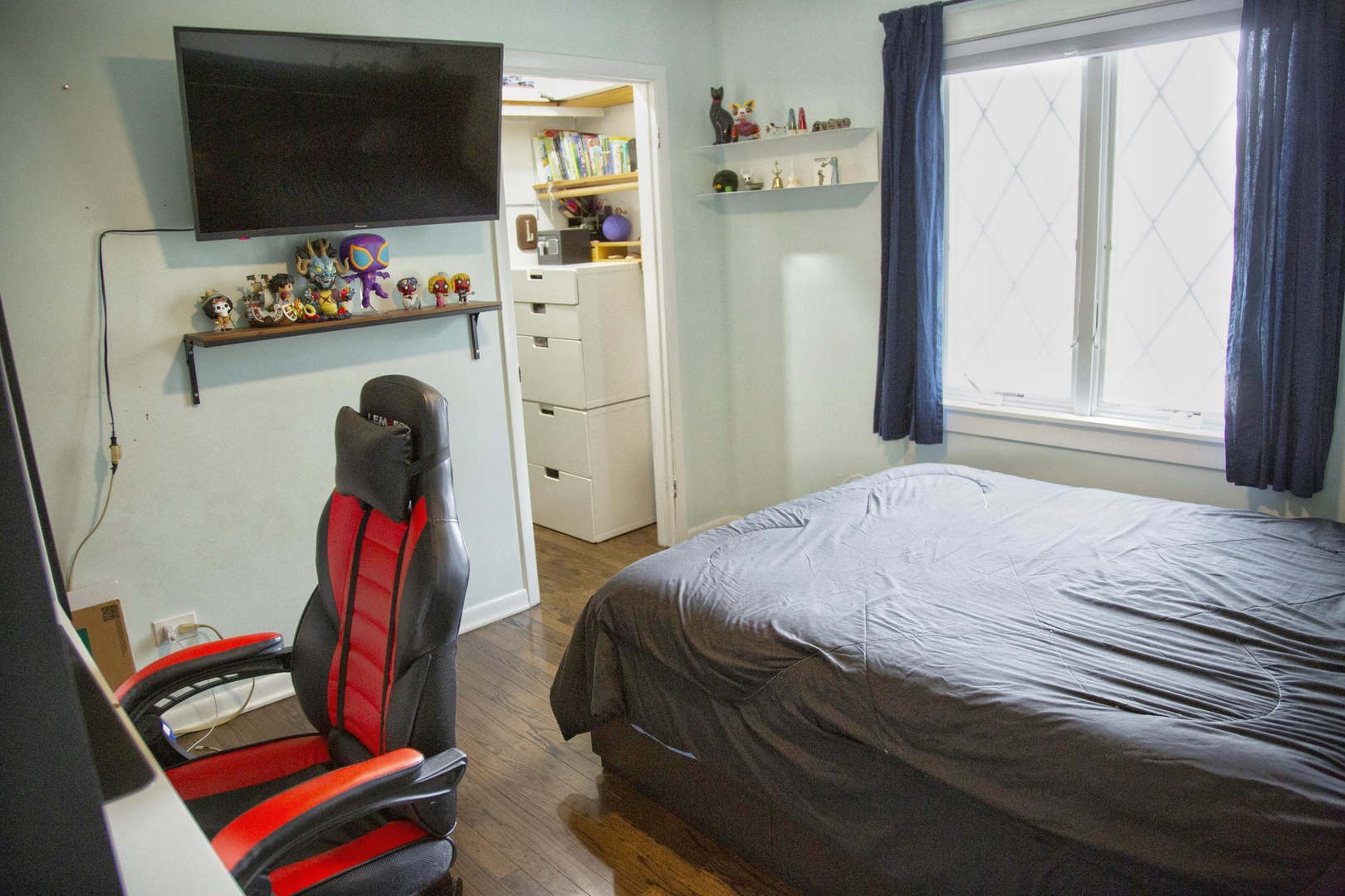 2S316 Arrowhead Drive, Wheaton, IL 60189