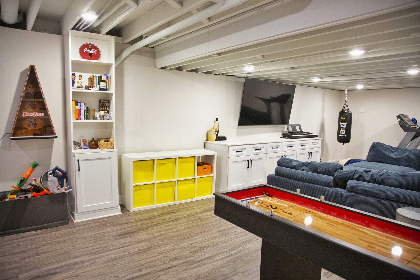 2S316 Arrowhead Drive, Wheaton, IL 60189