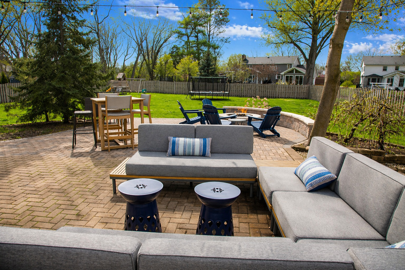 2S316 Arrowhead Drive, Wheaton, IL 60189