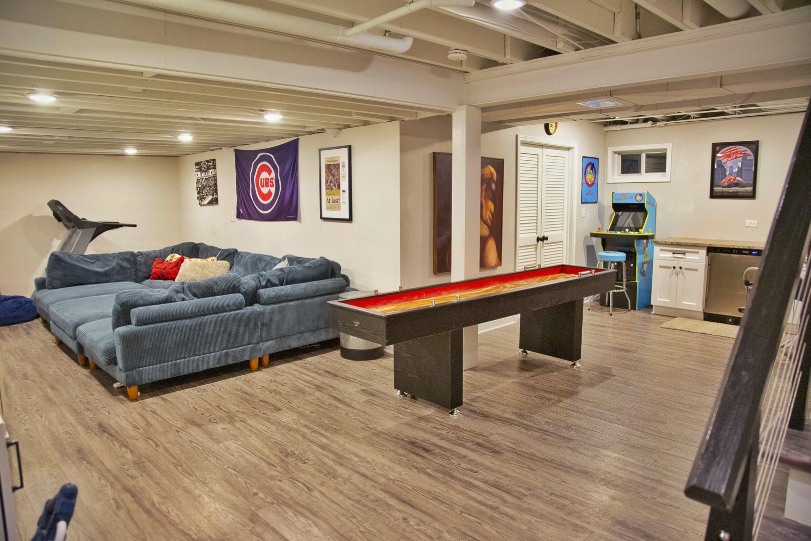 2S316 Arrowhead Drive, Wheaton, IL 60189