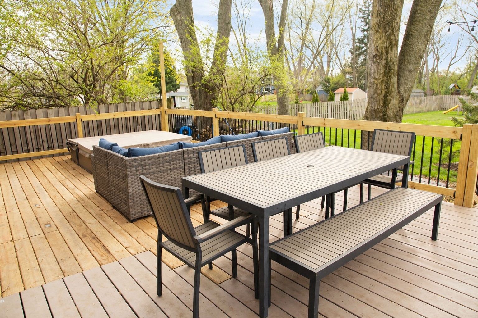 2S316 Arrowhead Drive, Wheaton, IL 60189