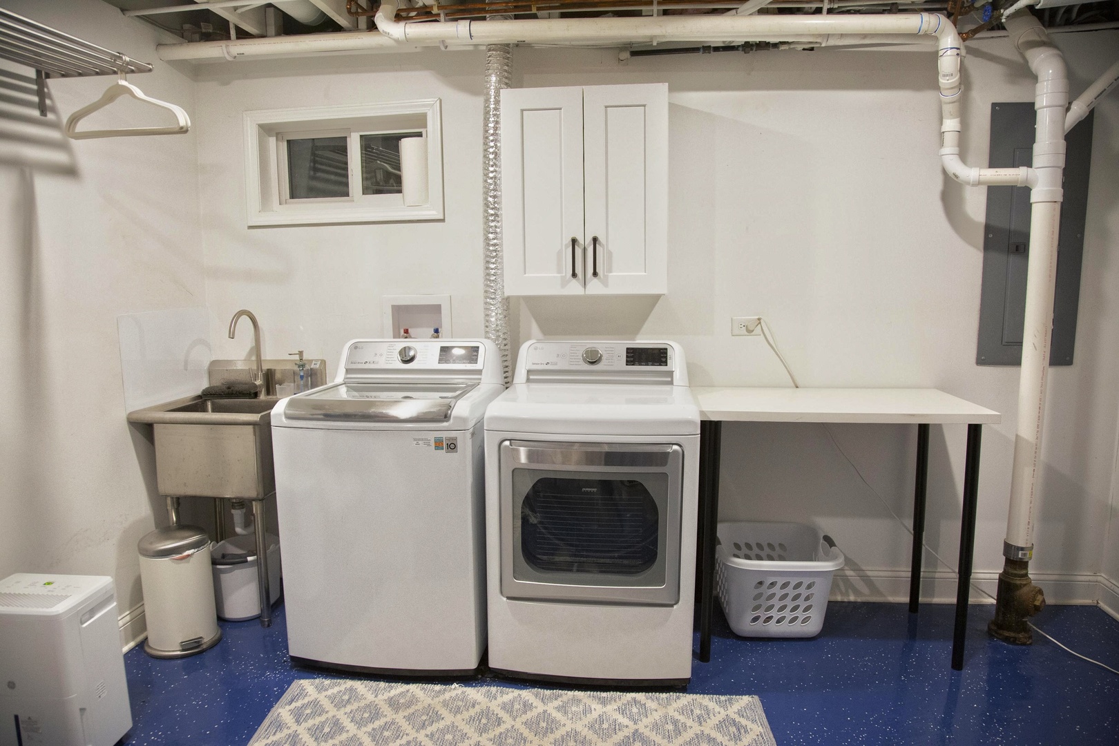 2S316 Arrowhead Drive, Wheaton, IL 60189