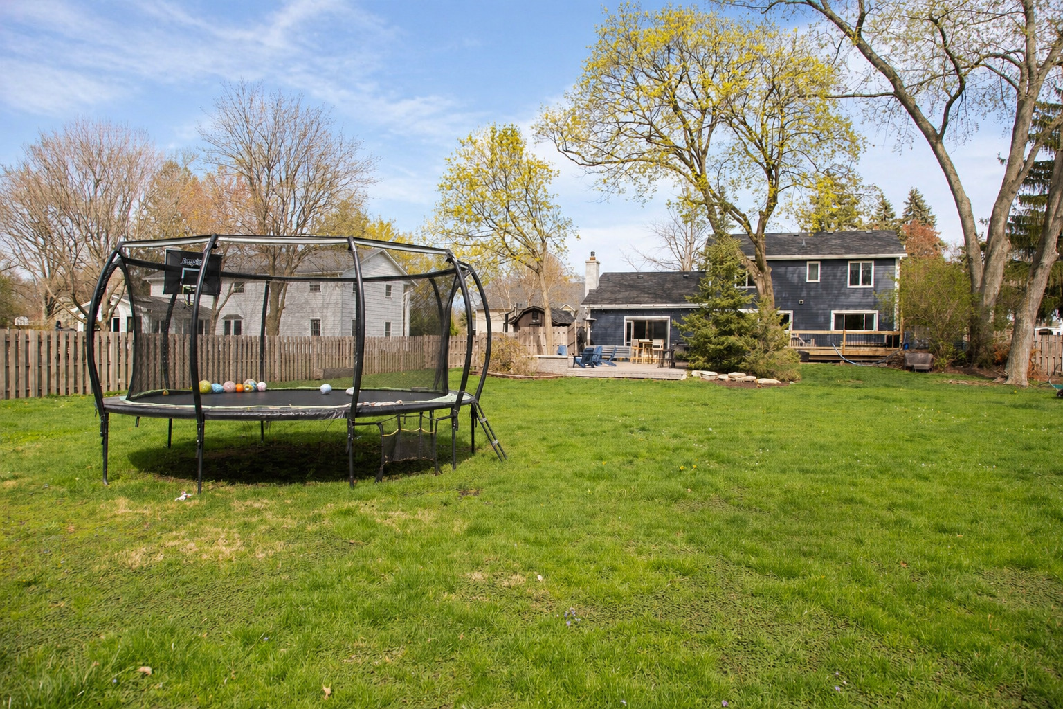 2S316 Arrowhead Drive, Wheaton, IL 60189