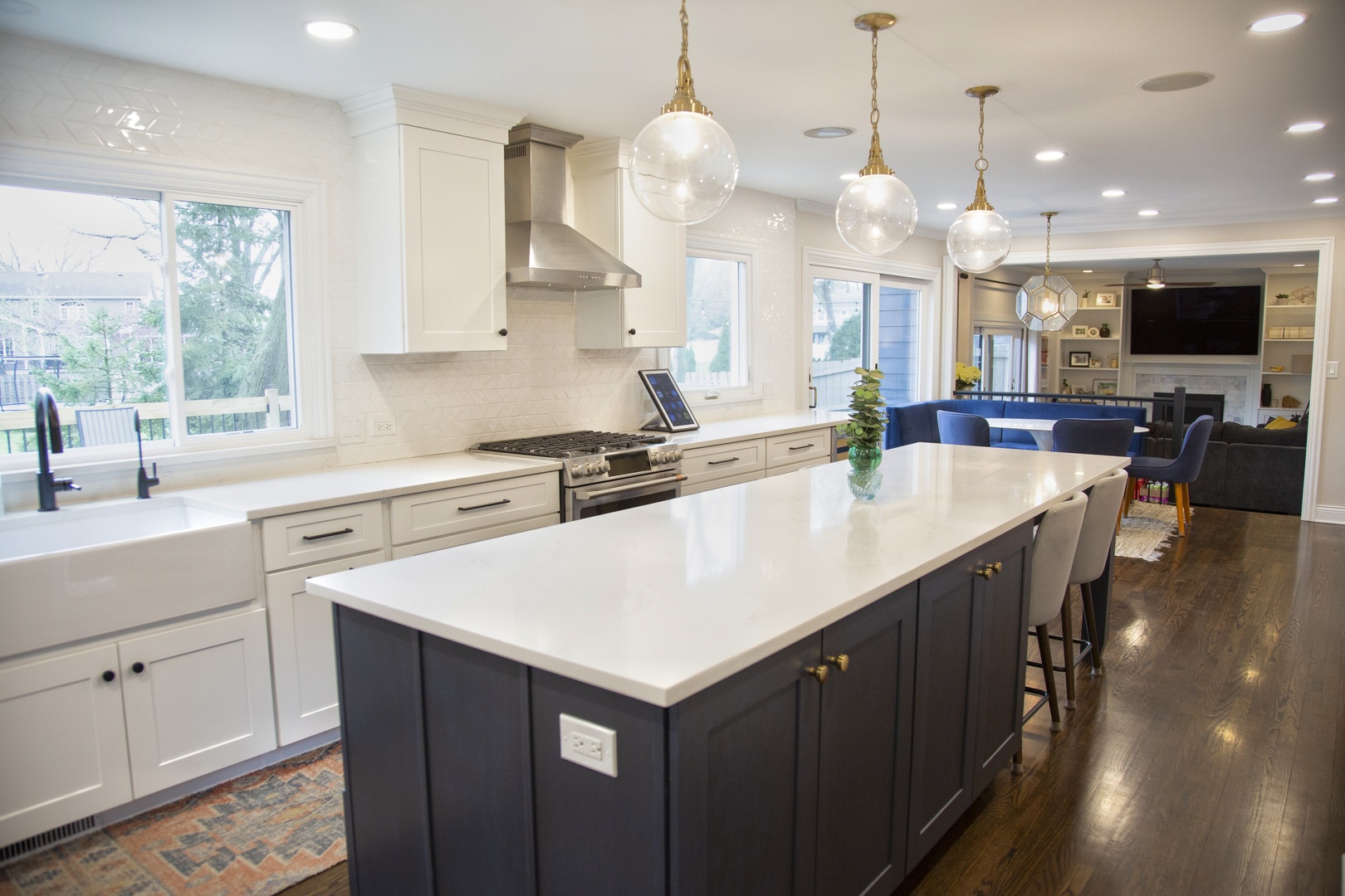 2S316 Arrowhead Drive, Wheaton, IL 60189