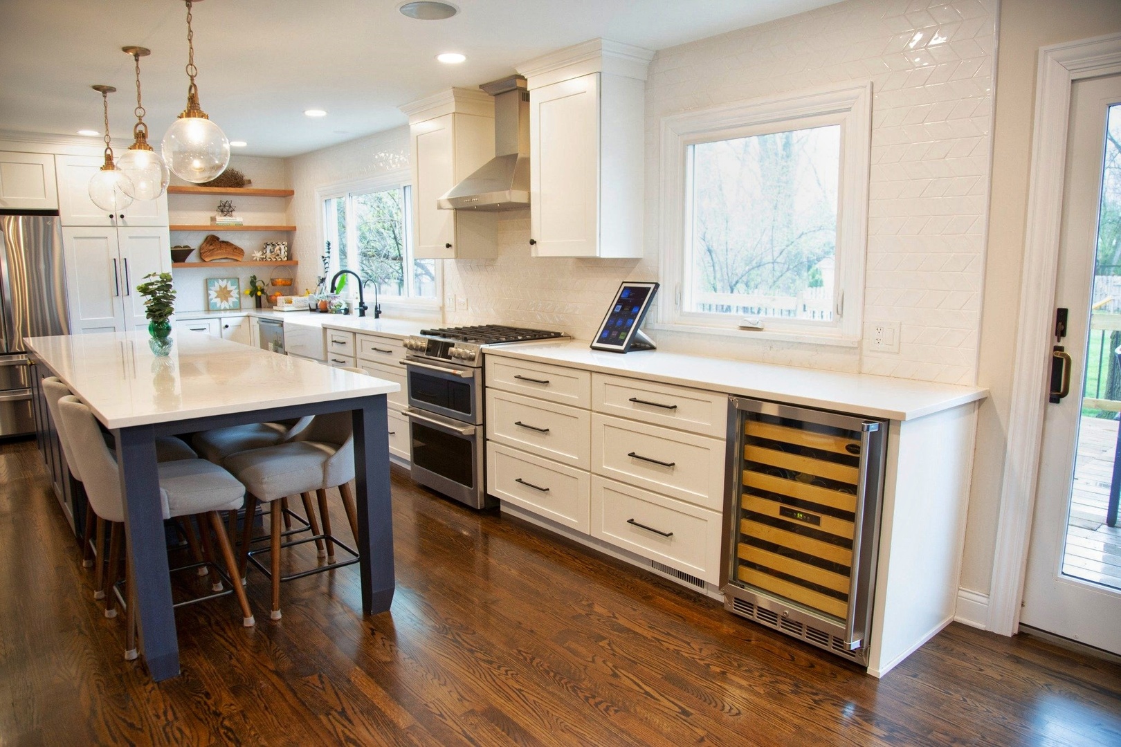 2S316 Arrowhead Drive, Wheaton, IL 60189