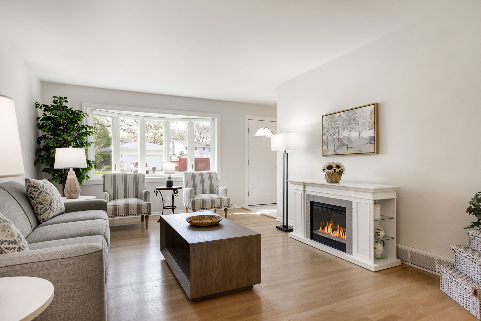 900 Dearborn Circle, Carol Stream, IL 60188