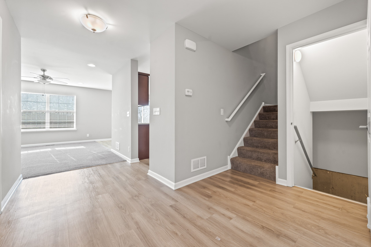 7077 Hidden Green Circle, Fox Lake, IL 60020