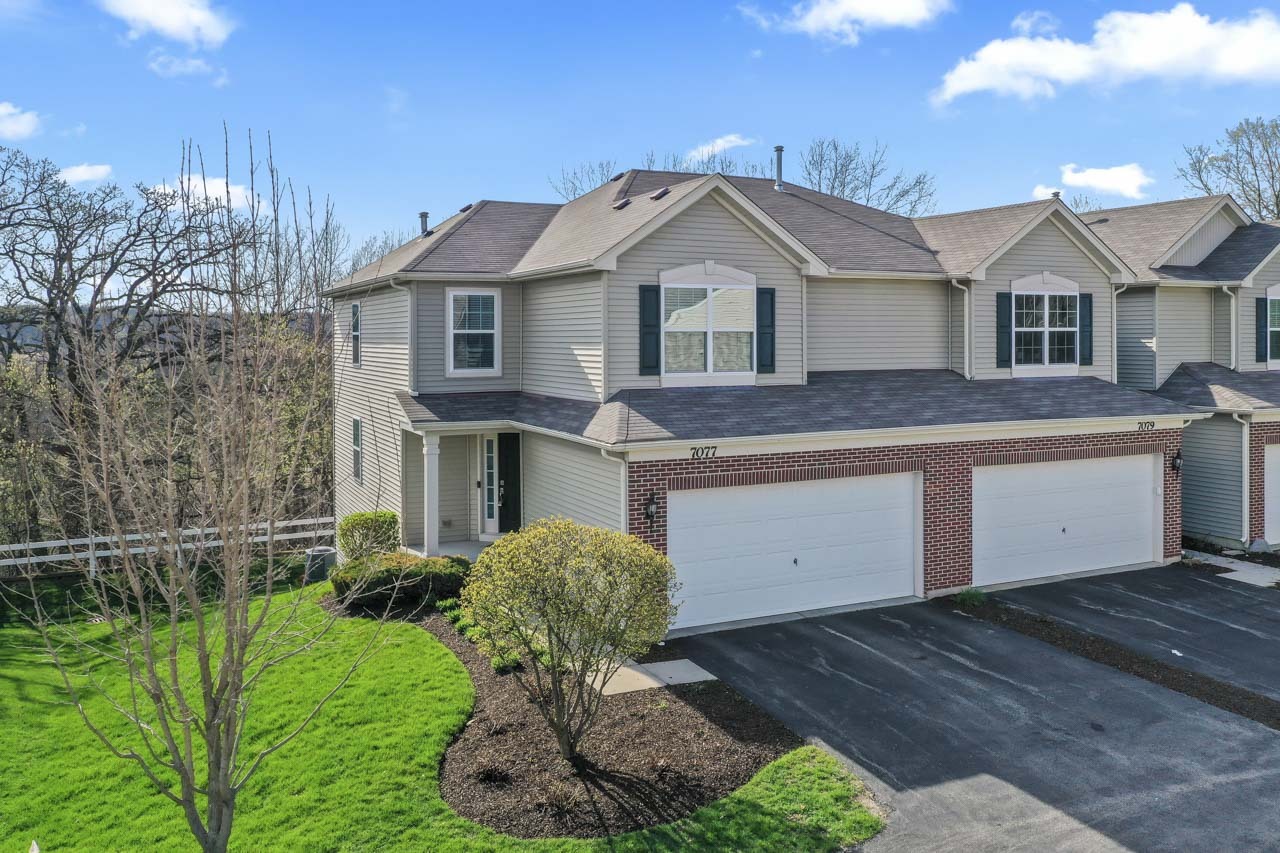 7077 Hidden Green Circle, Fox Lake, IL 60020