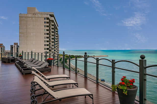 1150 N Lake Shore Drive #22A, Chicago, IL 60611