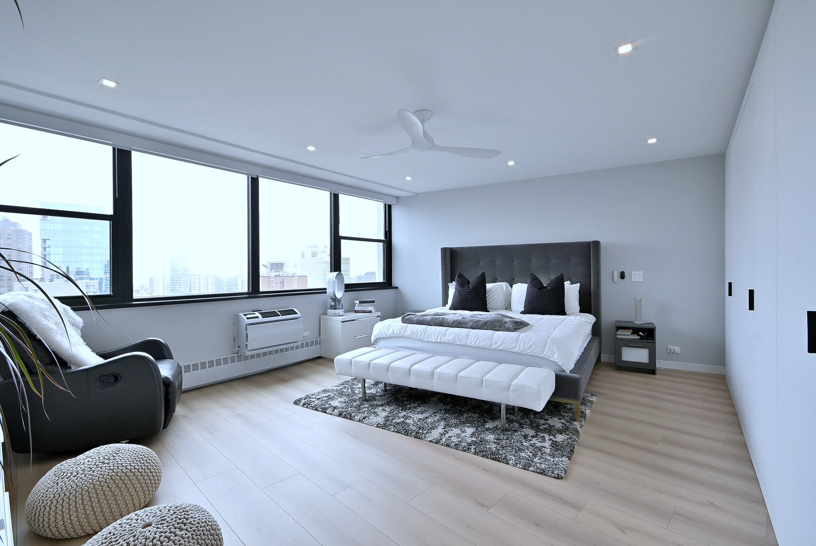 1150 N Lake Shore Drive #22A, Chicago, IL 60611