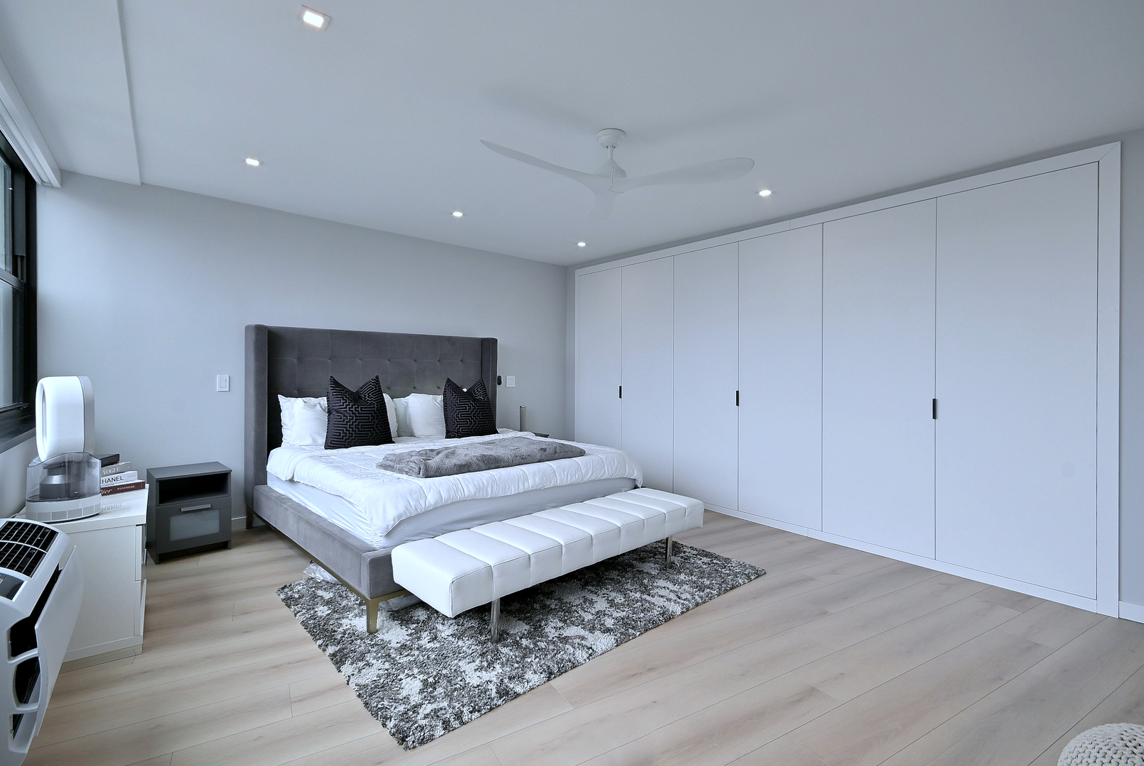 1150 N Lake Shore Drive #22A, Chicago, IL 60611