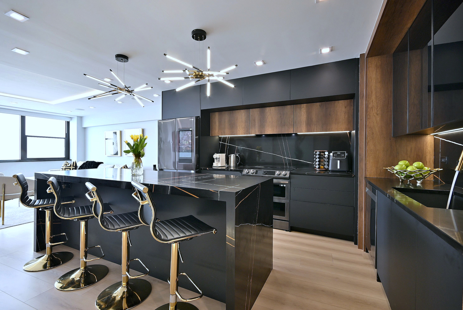 1150 N Lake Shore Drive #22A, Chicago, IL 60611