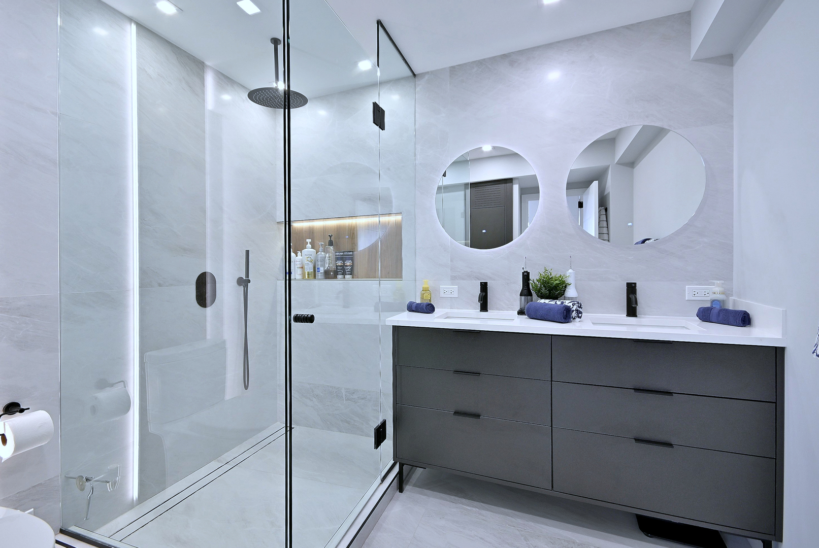 1150 N Lake Shore Drive #22A, Chicago, IL 60611