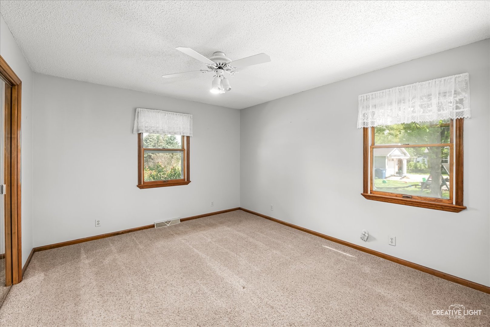 225 W Joliet Street, Newark, IL 60541