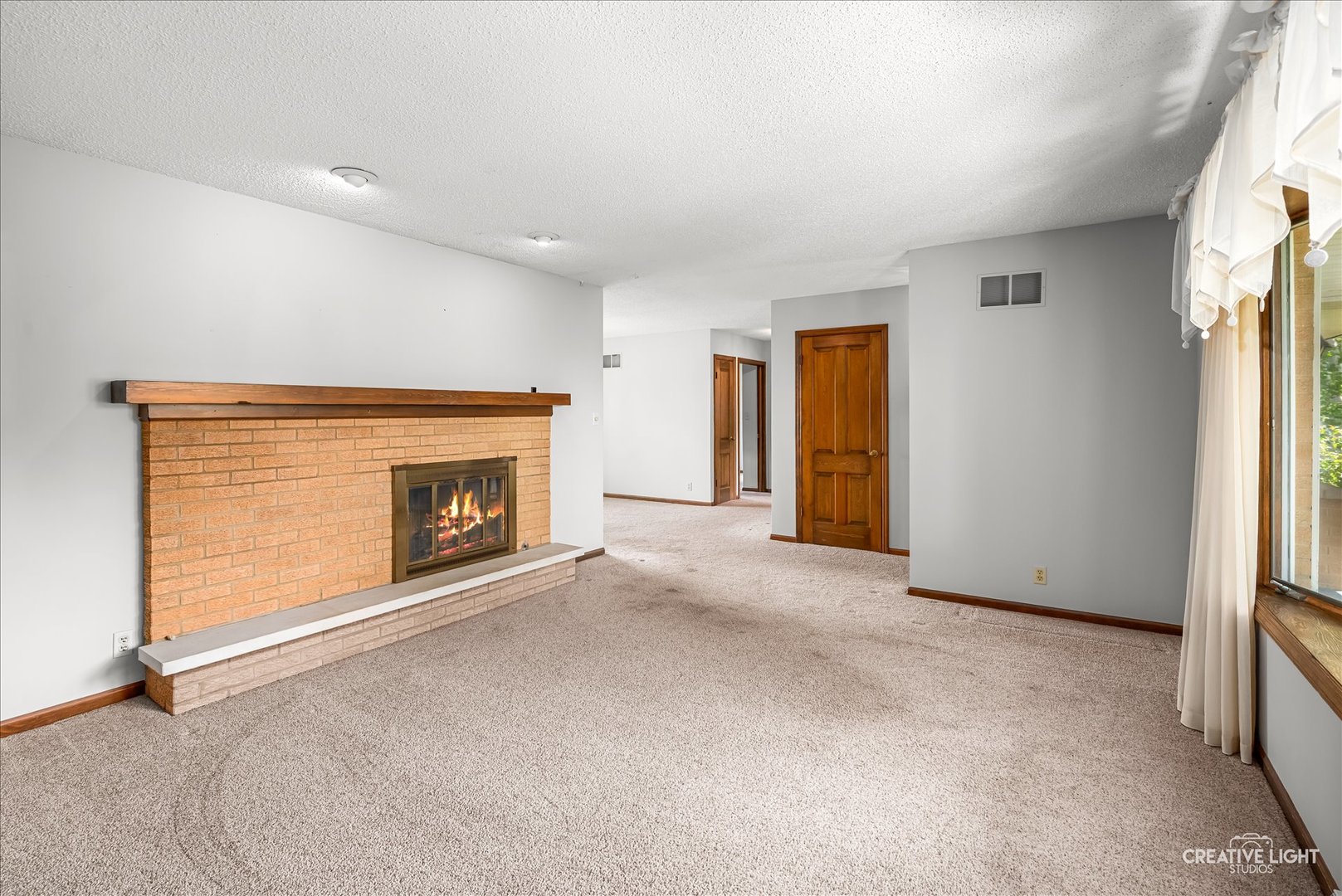 225 W Joliet Street, Newark, IL 60541