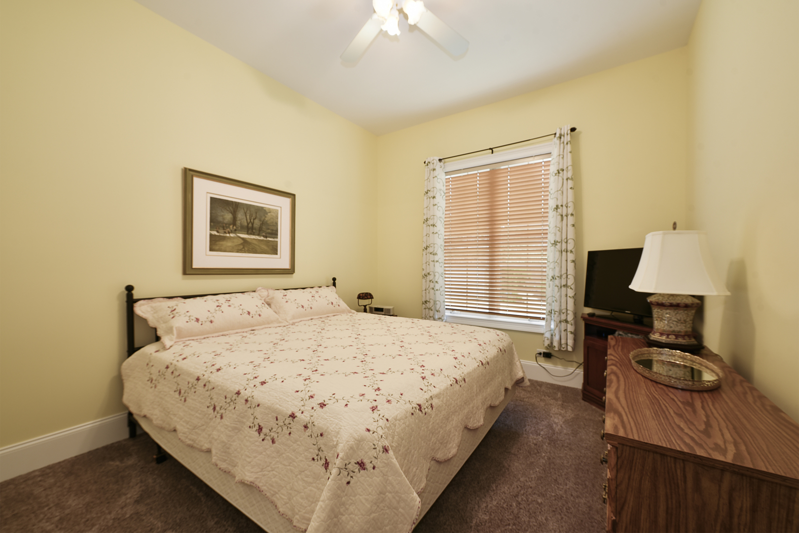 907 Middleton Lane, Inverness, IL 60010