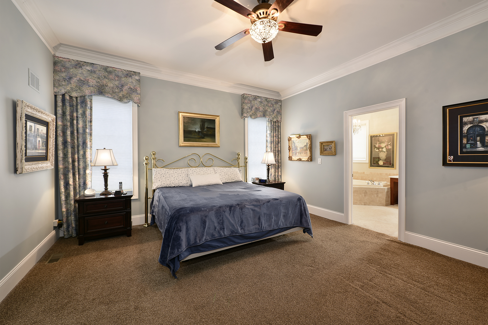 907 Middleton Lane, Inverness, IL 60010