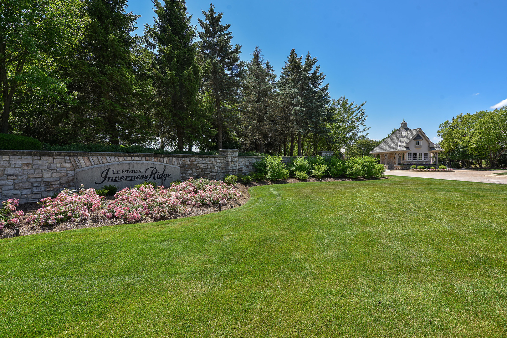 907 Middleton Lane, Inverness, IL 60010