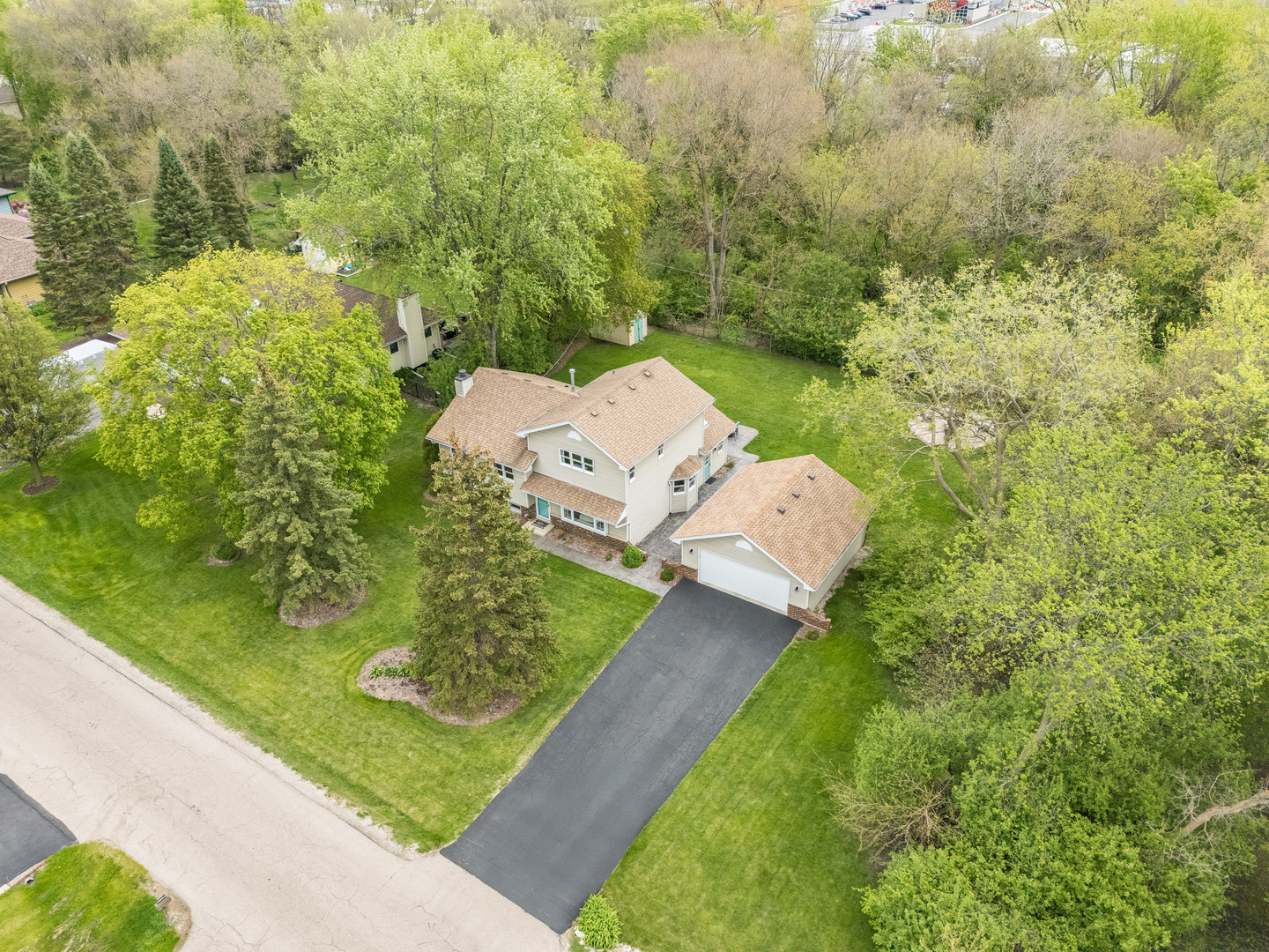 0N717 Knollwood Drive, Wheaton, IL 60187