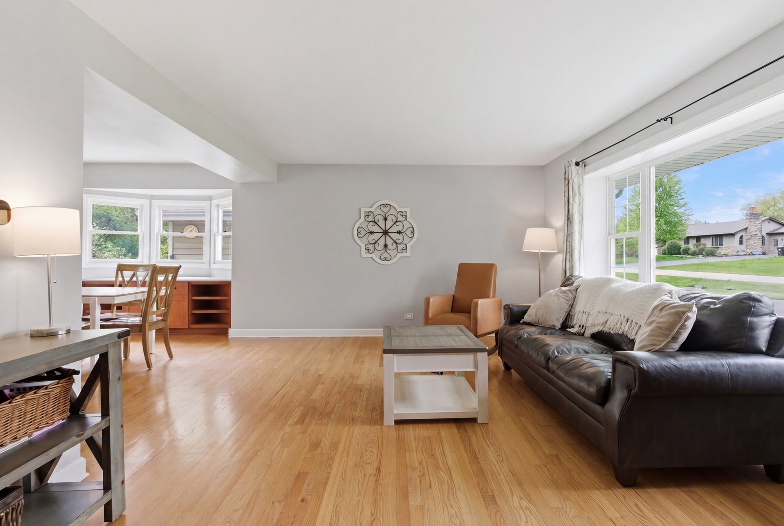 0N717 Knollwood Drive, Wheaton, IL 60187