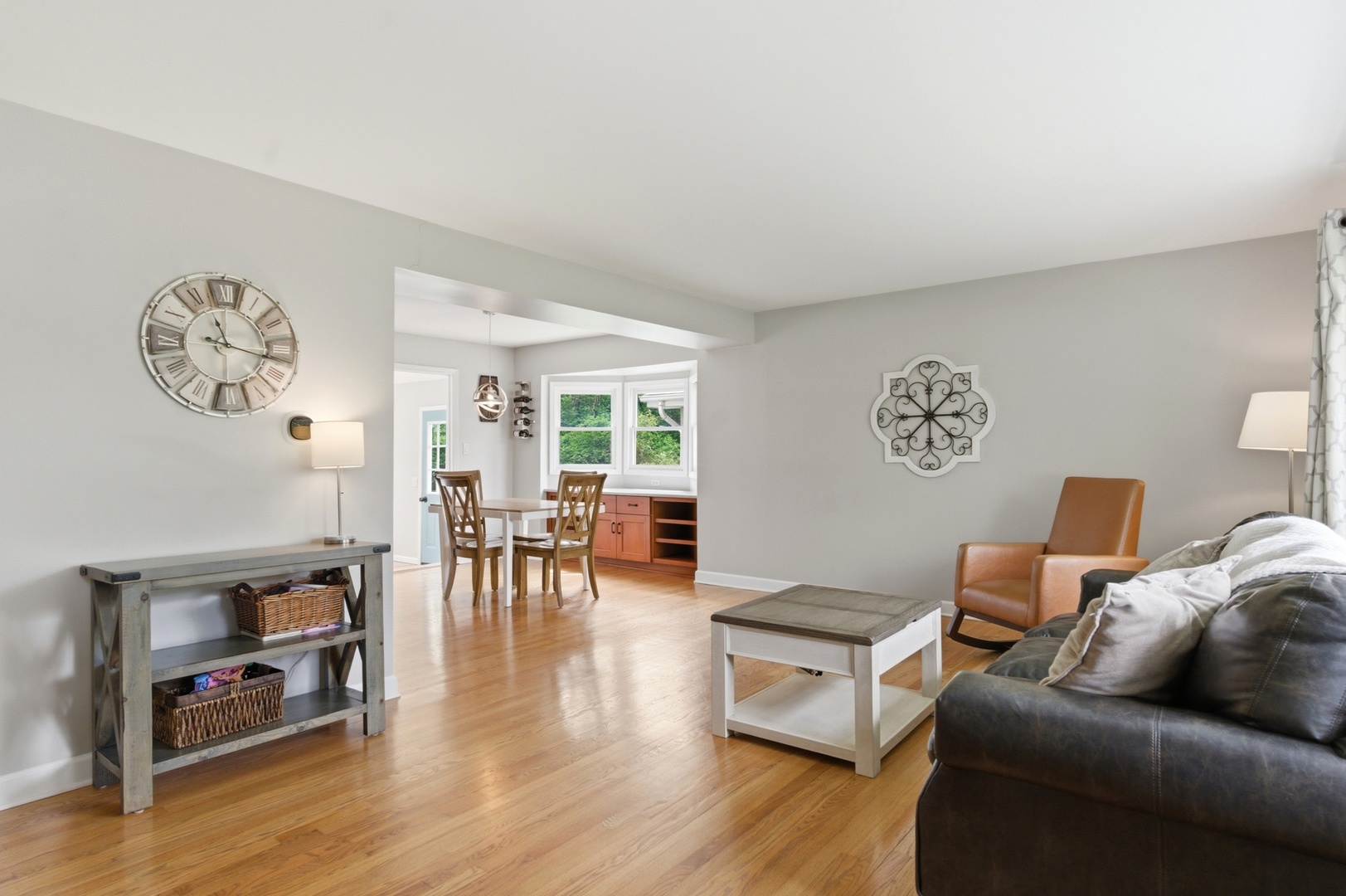 0N717 Knollwood Drive, Wheaton, IL 60187