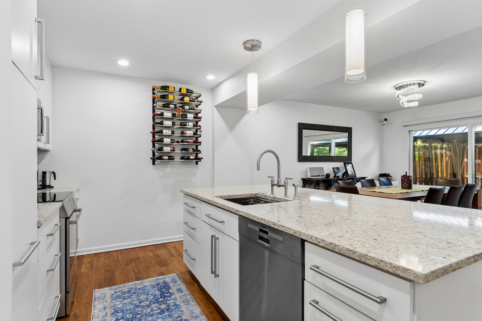 628 Windham Lane, Naperville, IL 60563