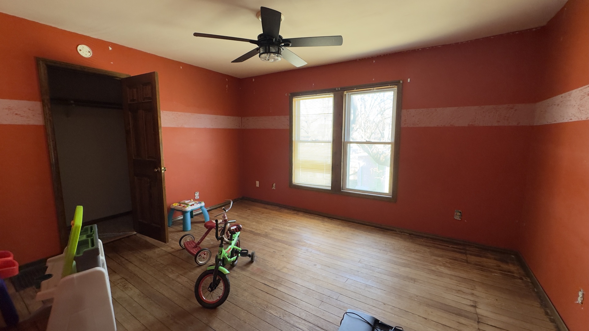 504 Douglas Street, Bloomington, IL 61701