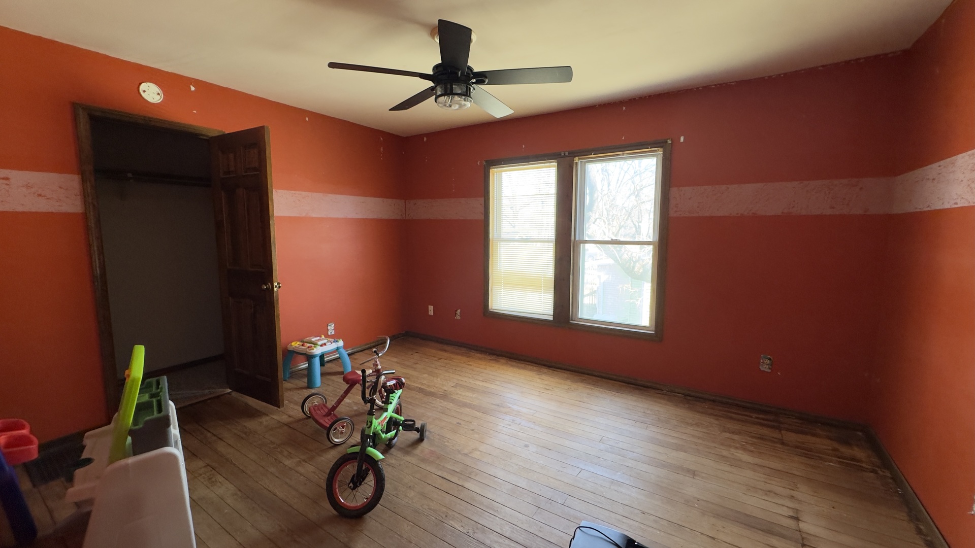 504 Douglas Street, Bloomington, IL 61701