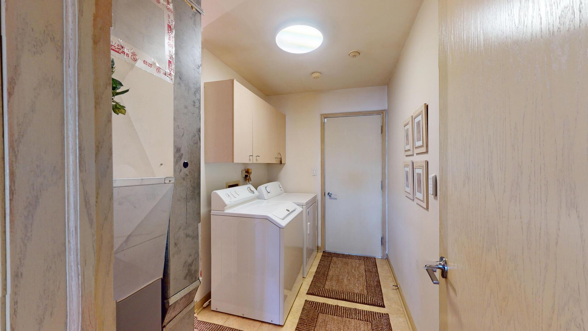 8305 Highpoint Circle #F, Darien, IL 60561