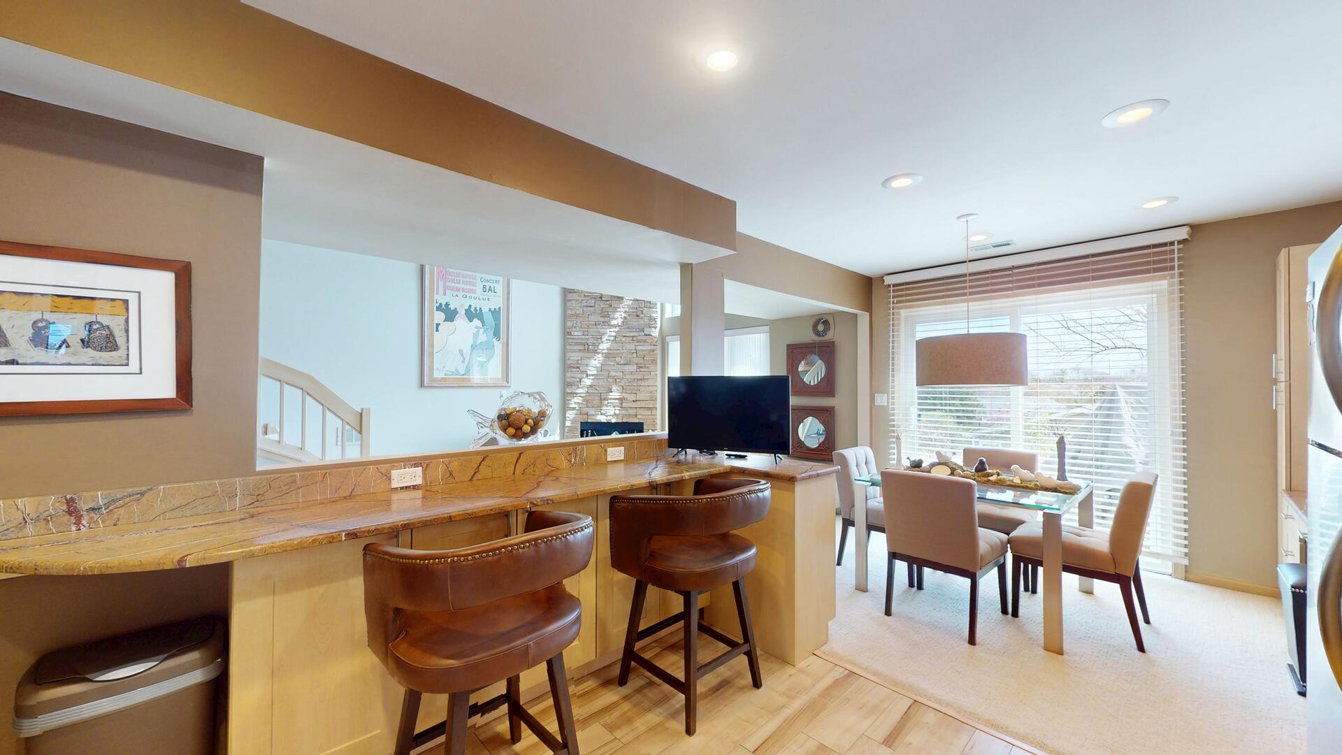 8305 Highpoint Circle #F, Darien, IL 60561