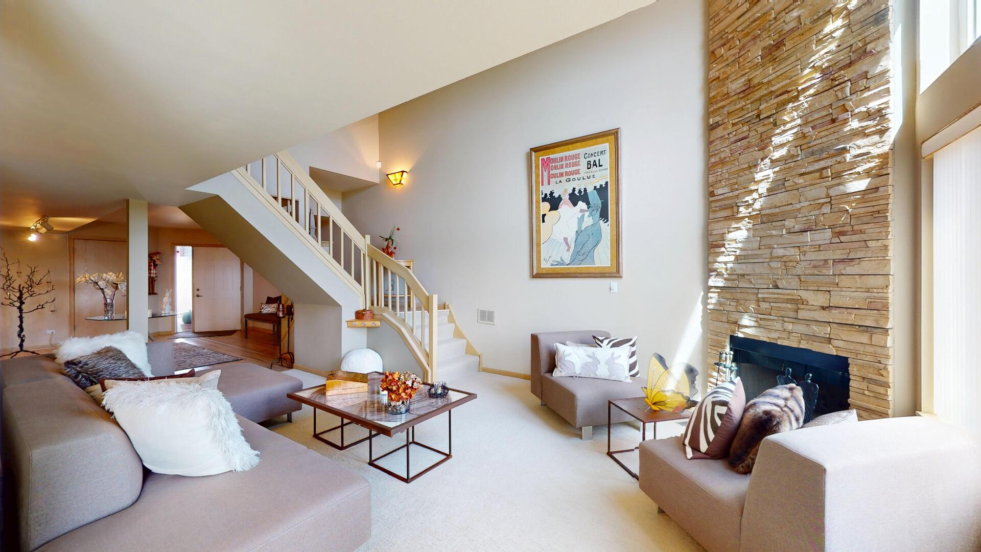 8305 Highpoint Circle #F, Darien, IL 60561