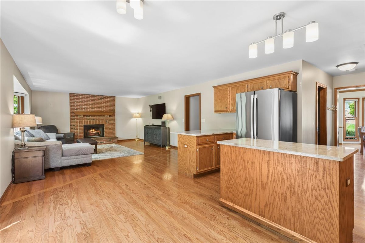 2228 Snapdragon Road, Naperville, IL 60564