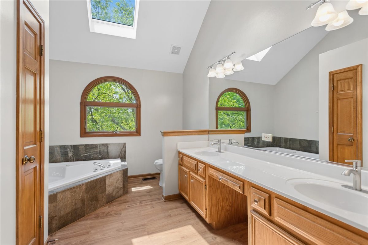 2228 Snapdragon Road, Naperville, IL 60564