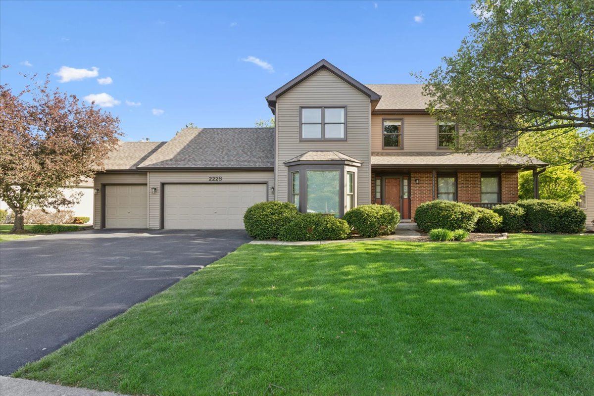 2228 Snapdragon Road, Naperville, IL 60564