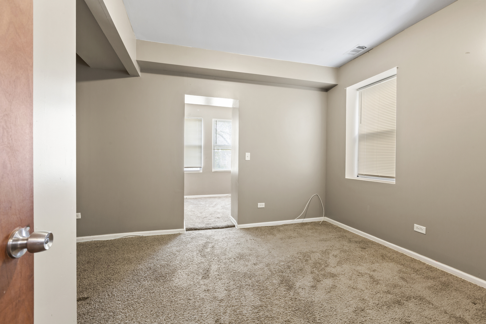 323 Memorial Drive #2, Calumet City, IL 60409