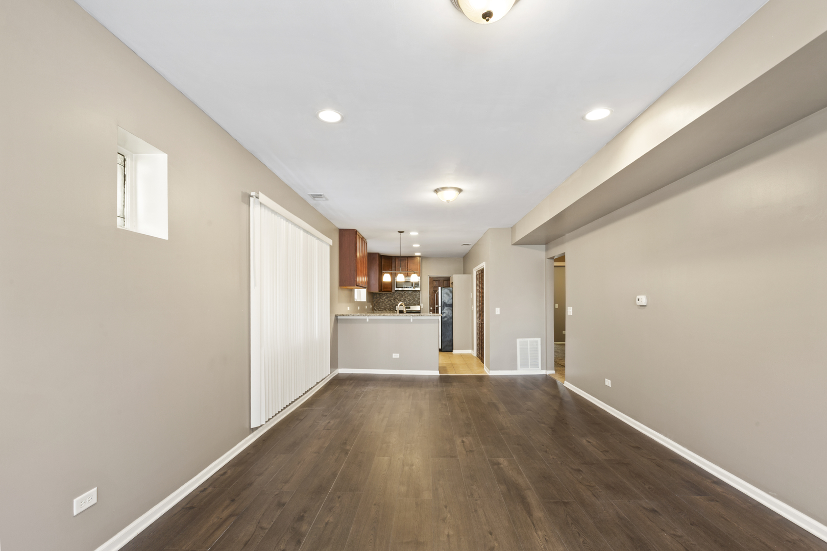 323 Memorial Drive #2, Calumet City, IL 60409